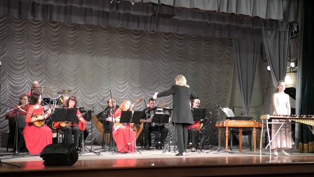 Українські візерунки - Оркестр народних інструментів (ксилофон - Софія Михайлова) смотреть онлайн