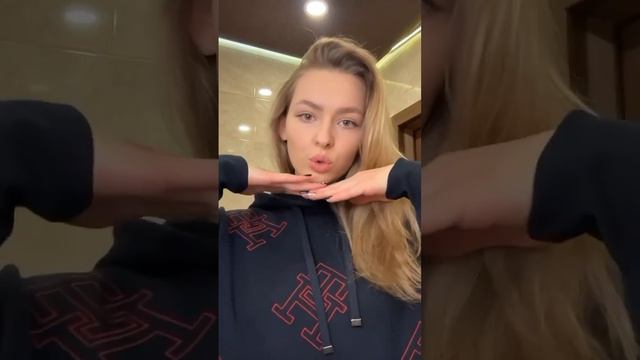 Как вам такой Glow Up??снять видео про укладку?#макияж #макияжмосква #образ #makeup #makeuptutorial