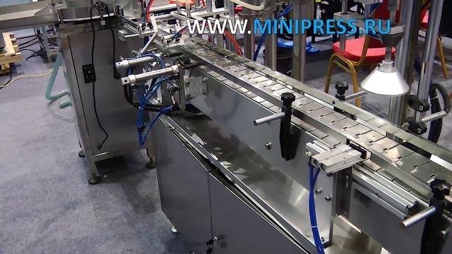 Automatic equipment for packaging penicillin vials in plastic blisters Pharma-manager.com смотреть онлайн