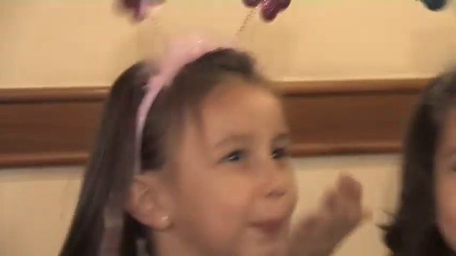 ЧРД Габи 6г.-Такис Студио, агенция "Честито" смотреть онлайн