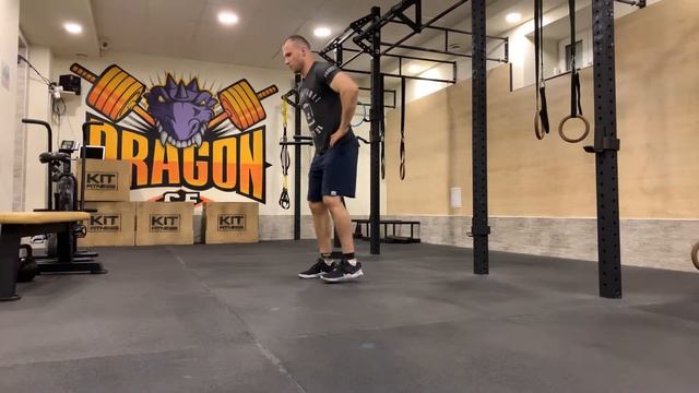 Боковые шаги в резинке на голени смотреть онлайн