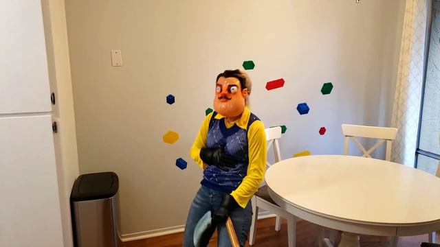 Прятки с Соседом ! Кто съел все печеньки  hide and seek with hello neighbor  BeeBeeDi