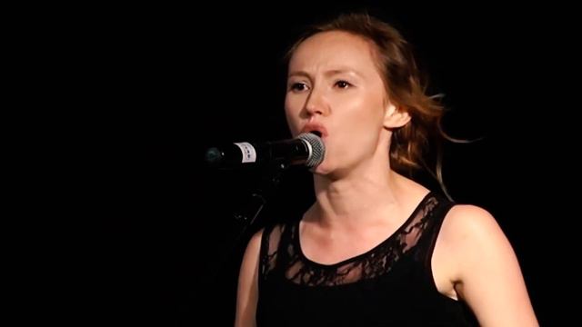 Medina Zahirović - USPAVANKA (Mak Dizdar) смотреть онлайн