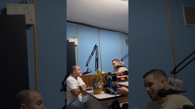 Segunda parte entrevista a Armando Miranda en vía de escape con Brenger Arismendi смотреть онлайн