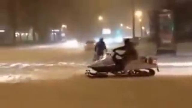 на работу на снегоходе! зима 2014 смотреть онлайн