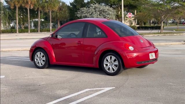 2008 Volkswagen Beetle смотреть онлайн