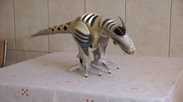 Крутая интерактивная игрушка-робот 80см. wowwee RoboRaptor Toys смотреть онлайн