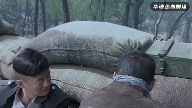 游擊隊遭日軍包圍，隊長拋出手雷，狙擊手隨即一槍命中手雷，200%效果炸慘敵兵！【抗日】 смотреть онлайн
