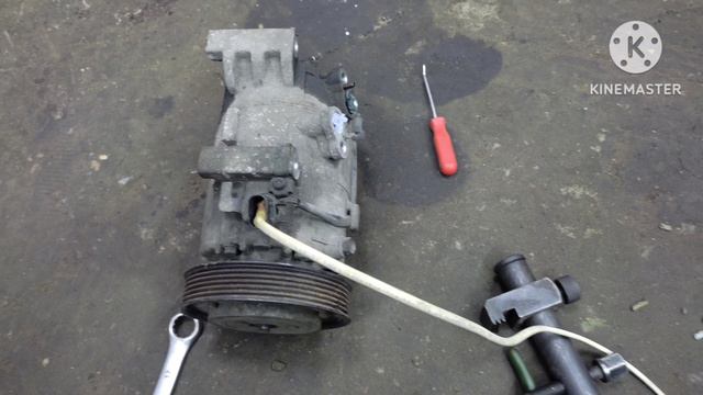 KIA SEED загудел пошипник компрессора кондиционера