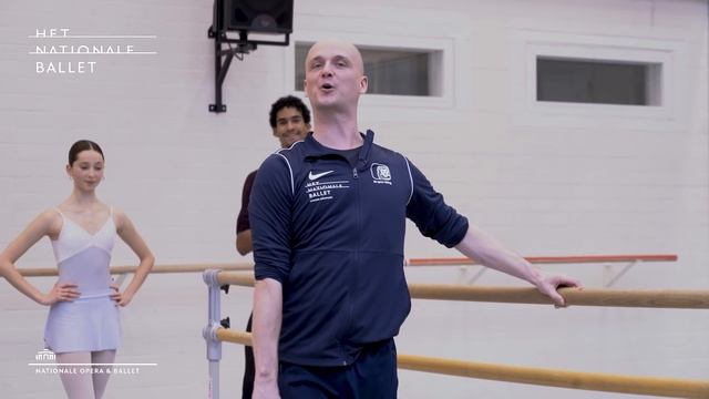 Ballet Barre 12 (Online Ballet Class) - Dutch National Ballet