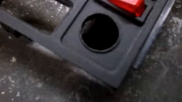 Как сделать ровное отверстие в пластике смотреть онлайн