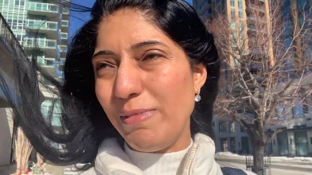 My Bold Move - Learnt New Game Euchre with a group of unknown ladies смотреть онлайн