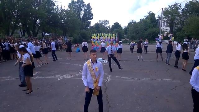 Флешмоб Выпускников 2017 г. смотреть онлайн