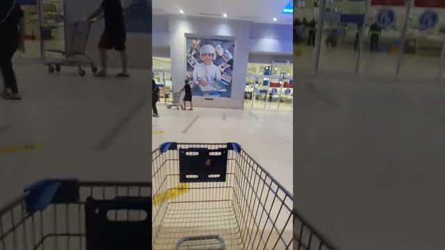 Inside Dubai Fishmarket Dubai UAE смотреть онлайн