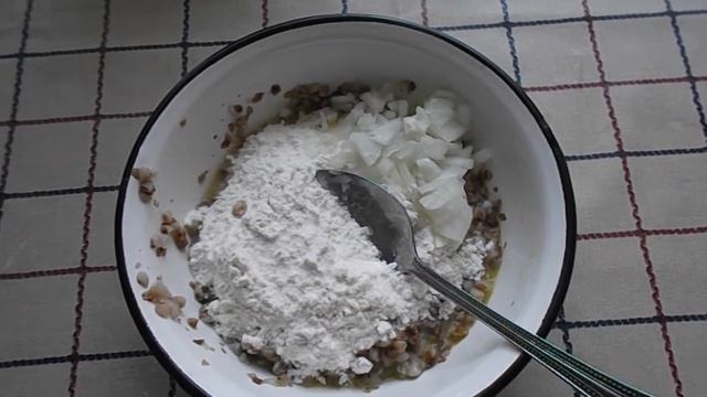 ГРЕЧАНИКИ. ОЛАДЬИ ИЗ ГРЕЧКИ. смотреть онлайн
