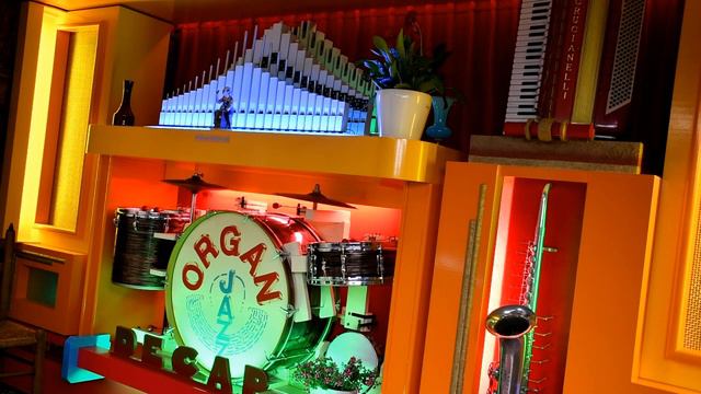 Dick Gillet: Papillon (Nicole 1985) смотреть онлайн