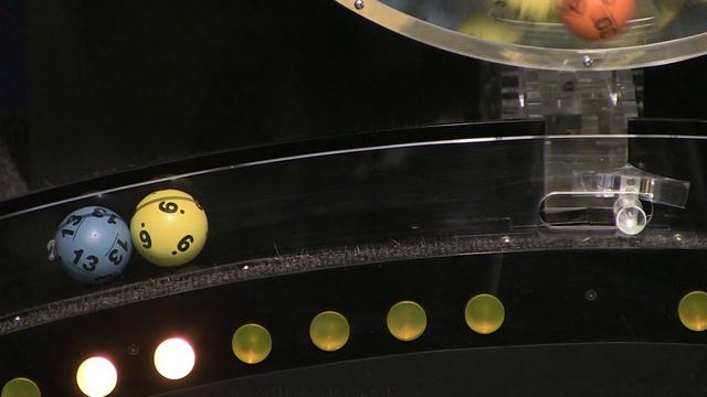 Mass Cash Game Drawing: Tuesday, November 28, 2017 смотреть онлайн