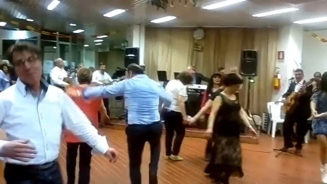 TARANTELLA ( mi para ca toccu ja ) di Otello Profazio смотреть онлайн