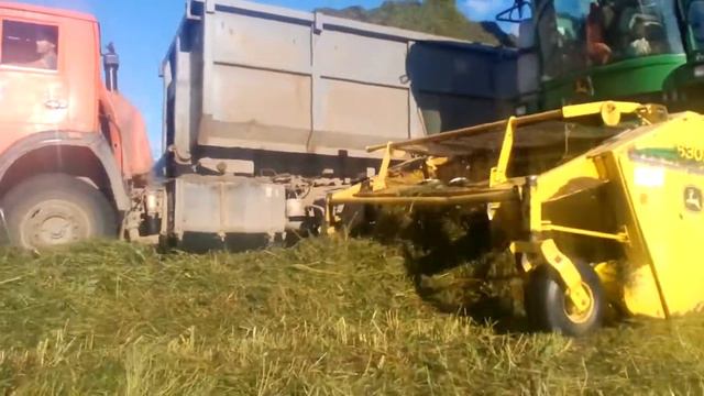 заготовка кормов СПК. Детскосельский смотреть онлайн