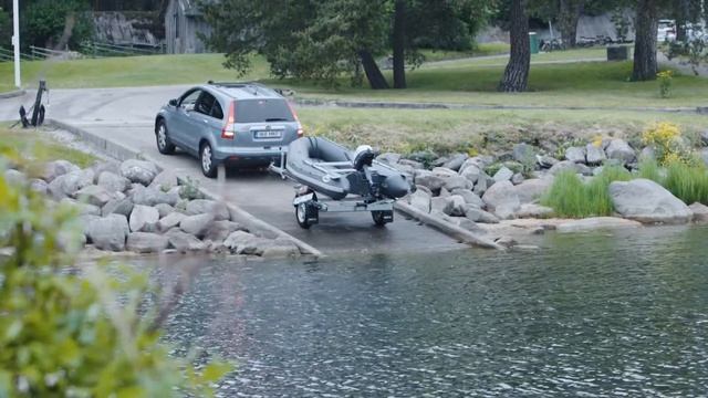 Brentex лодочный прицеп BREN-450BS смотреть онлайн