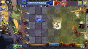 ПРоХоДиМеЦ нашел Франкенштейна среди Зомби! - Игра Растения против Зомби 2