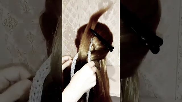 ?НЕОБЫЧНАЯ #КОСА С ЛЕНТОЙ #прическавшколу #прическадлядевочки #легкаяприческа смотреть онлайн