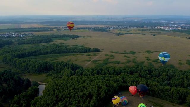 Нижний Новгород. Полеты воздушных шаров \ Flying balloons смотреть онлайн