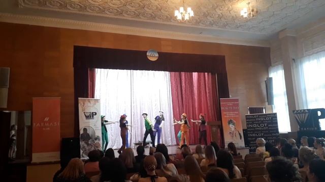 24.05.2023 - Крылья с номером "Подарки" в Колледже Легкой Промышленности смотреть онлайн