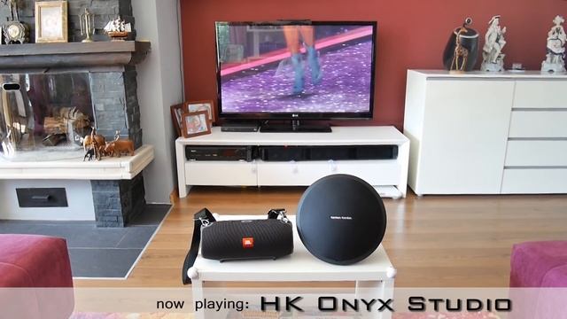 JBL Xtreme vs. Harman Kardon Onyx Studio - soundcheck смотреть онлайн