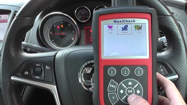 Autel MaxiCheck Pro Opel Vauxhall Airbag Warning Light Symbol Reset смотреть онлайн