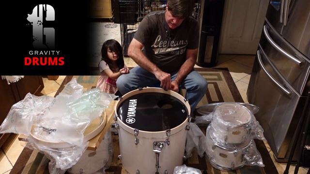 UNBOXING AND SETTING UP THE NEW ALL BIRCH YAMAHA STAGE CUSTOM DRUM SET смотреть онлайн