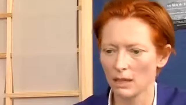 Tilda Swinton - L'Homme de Londres - Entretien : Olivier Bombarda смотреть онлайн