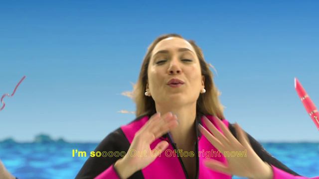 Camila is #SoOutOfOffice with Yahoo Mail смотреть онлайн