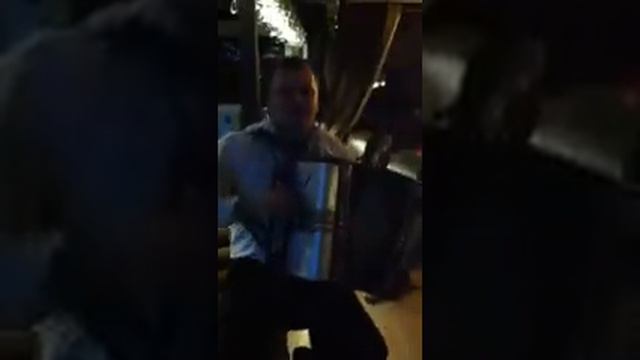 Микита і секвоя комбайнер смотреть онлайн