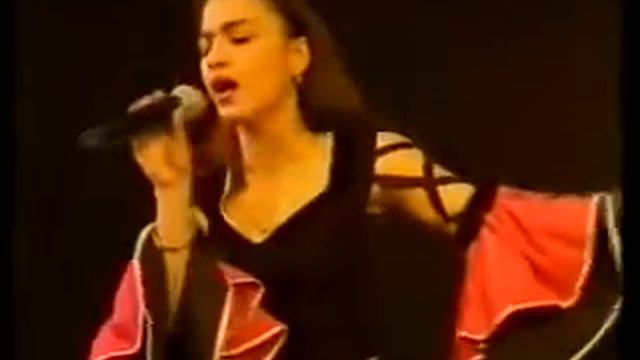 Tanya Shishkova (Havronya). Russian-Romani (Gypsy) Song.