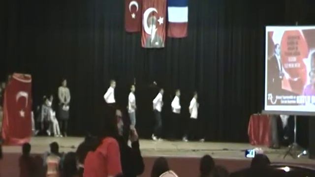 23 Nisan Ulusal Egemenlik ve Çocuk Bayramı 7/15 смотреть онлайн