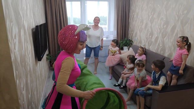 Самая красивая кукла Лол LOL на Празднике!День Рождении Марии 5 лет Поздравляем!Кукла Лол Пранкста! смотреть онлайн