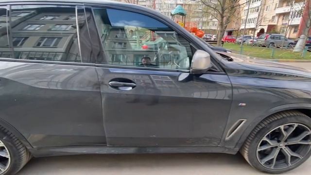 BMW X5 M50d - лучший авто? Реально ли этот БМВ так хорош как о нём говорят? смотреть онлайн