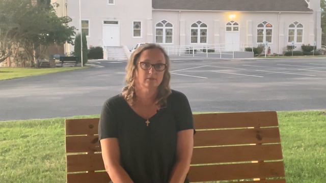 Behind the scenes interview with Melissa Doggett @WHY WE WORK. a New York Encounter Exhibit. смотреть онлайн