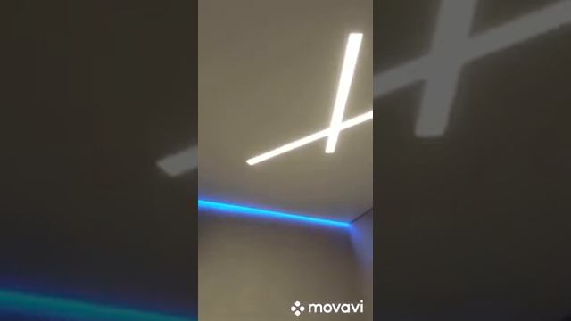 Натяжной потолок световые линии еврокарниз система краб смотреть онлайн