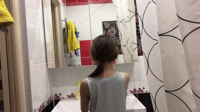 Как я убираюсь в комнате?! смотреть онлайн