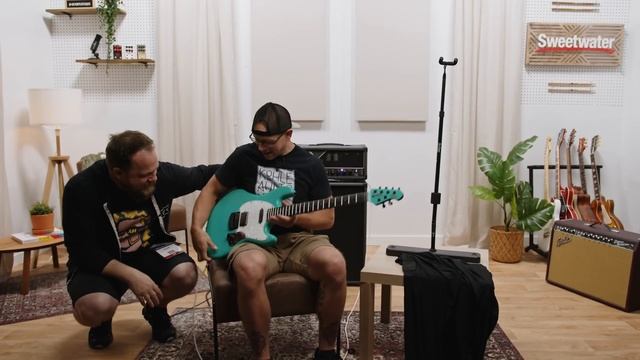 Creators React: Is Fluff’s New Signature Guitar Really That Cool? смотреть онлайн