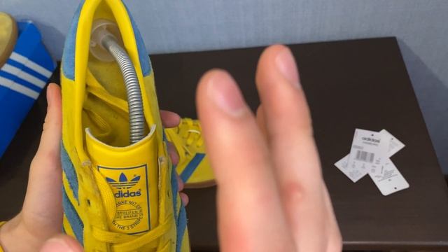 Обзор на Adidas Originals Hamburg смотреть онлайн