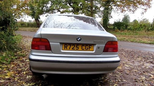 BMW E39 528i SOUND COMPILATION