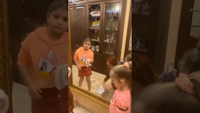 Помыть зеркало это весело смотреть онлайн