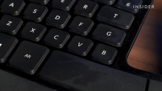 How To Clean Your Keyboard (2022) смотреть онлайн