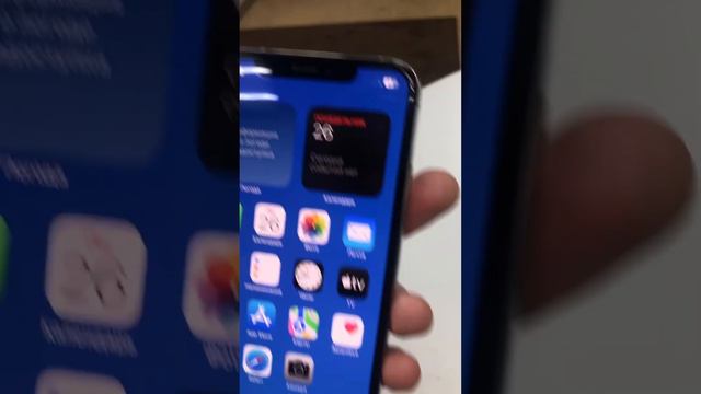 iPhone XS Max 64GB смотреть онлайн