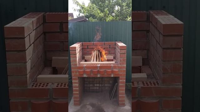 Кирпичный мангал своими руками
