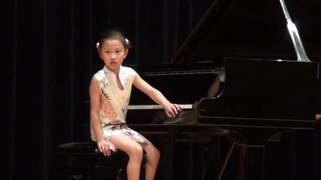 Jia, Amelie Guzi - L. Streabbog Le Petit Carnaval