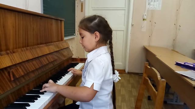 Диабелли "Багатель",играет Донченко Вика смотреть онлайн